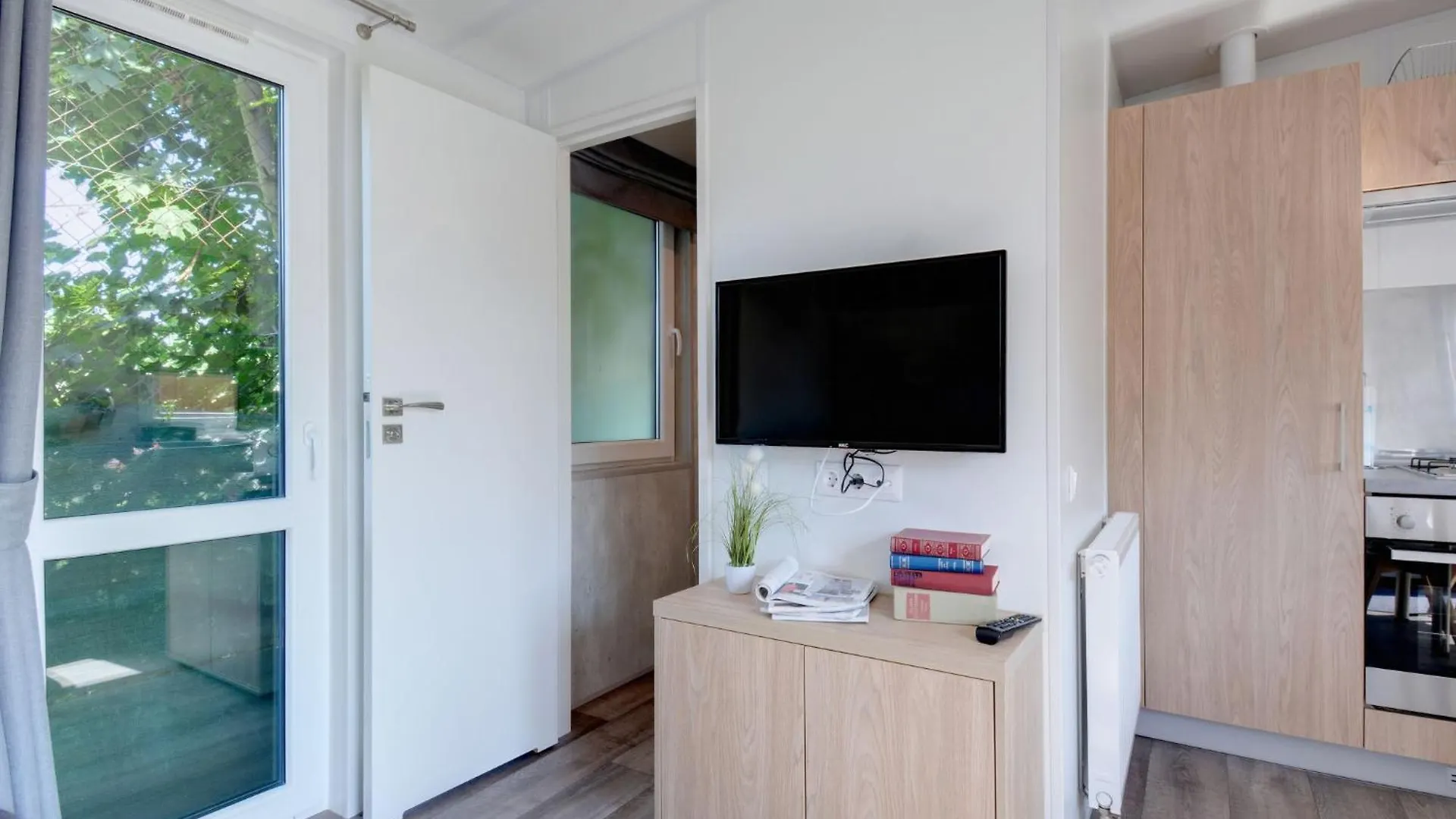 Holiday Home Tiny Haus Marion By Interhome Beilngries 0*,  Niemcy